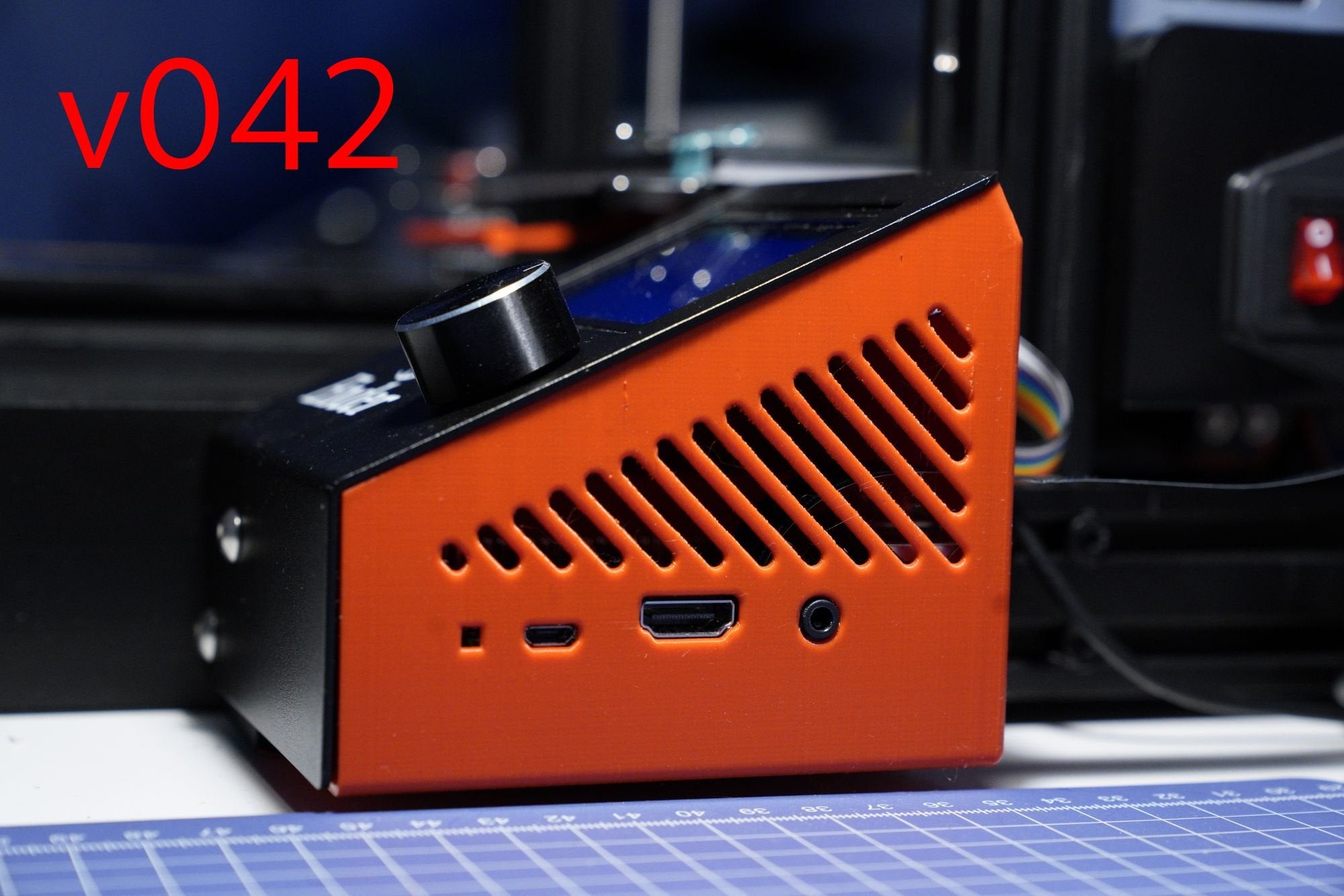 Creality Ender 3 Pro - Raspberry Pi 2/3/4 + LCD Enclosure