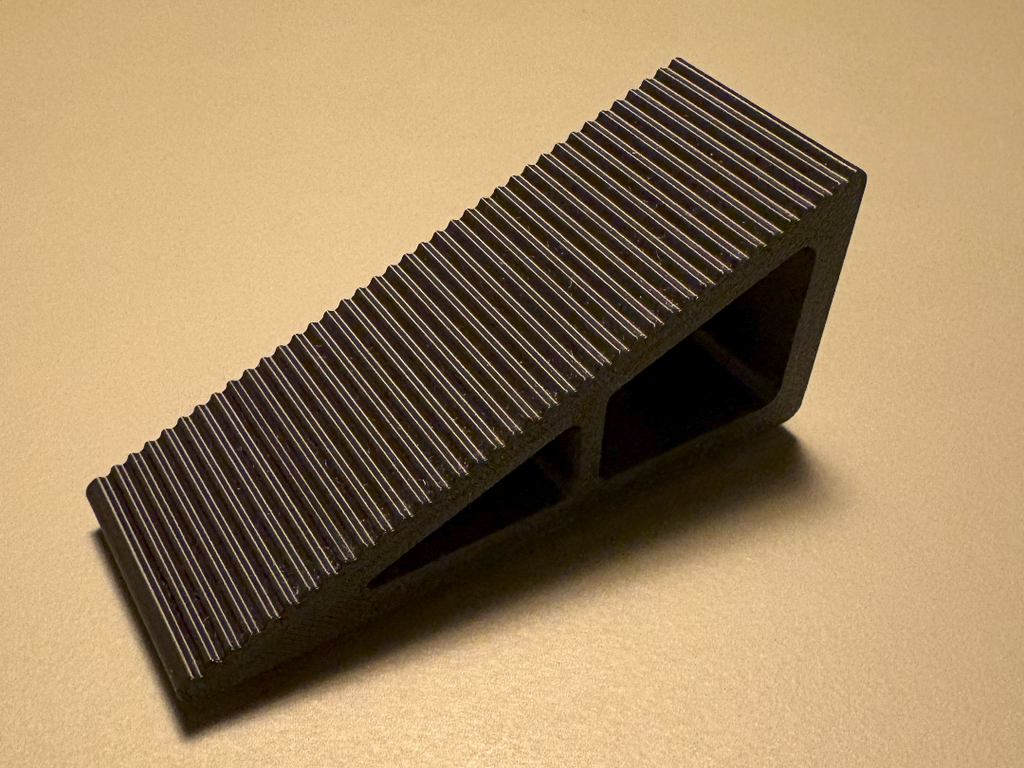 Türkeil Door Stopper L108mm x W41mm x H48mm