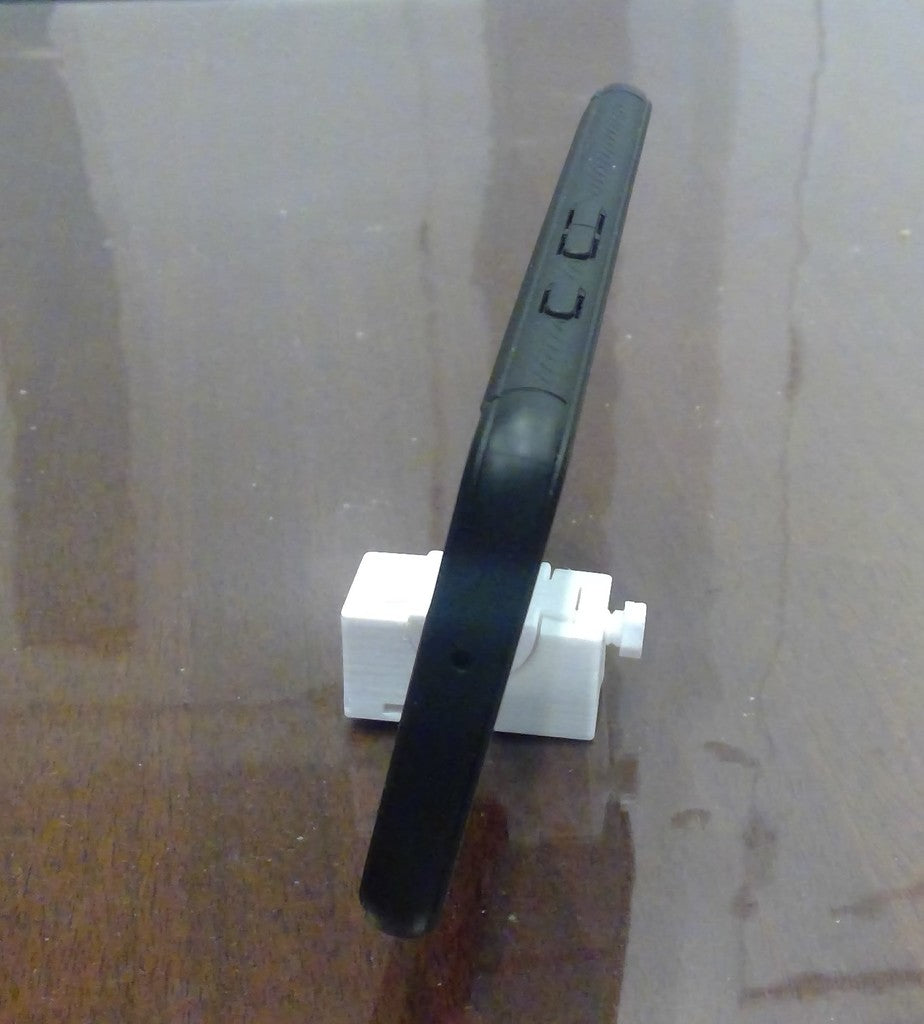 Pocket "Tripod" for Cell Phone