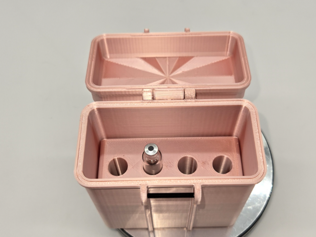 4ct pen cartridge latched case rectangle