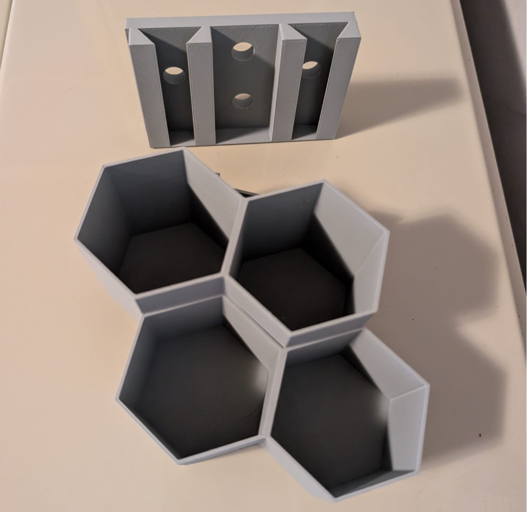 Plant pots wall mount