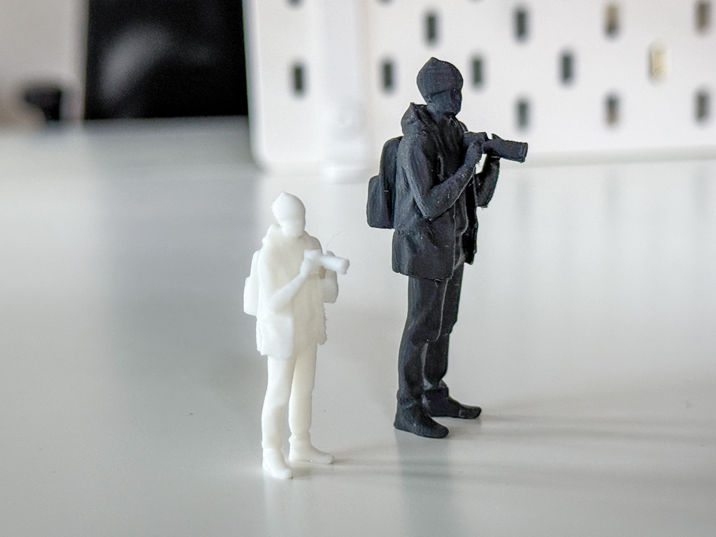 Miniature Photographer/Tourist for your Diorama