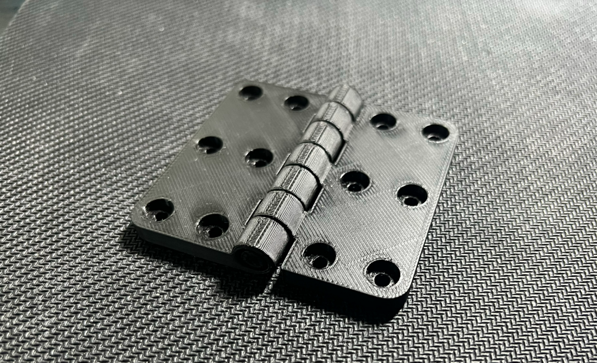High Quality Hinge