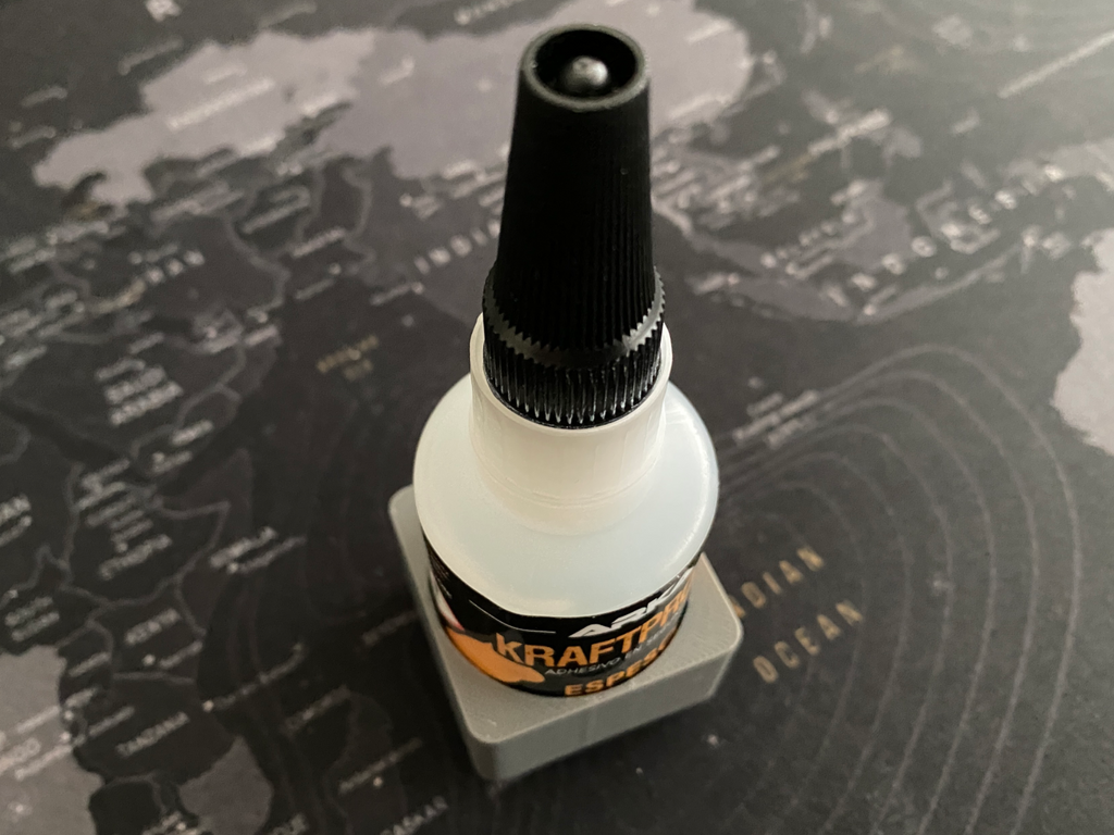 Kraftprotz Glue holder Gridifinity