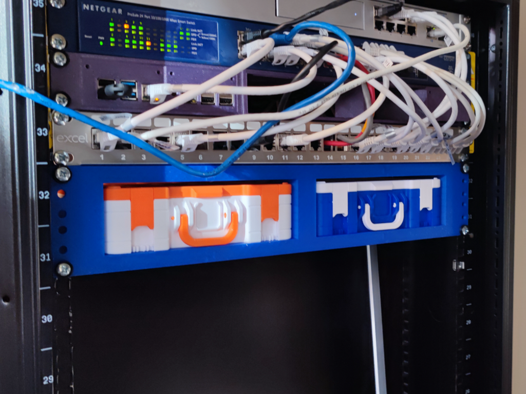 19" Rack frame for 2 x Gridfinity boxes