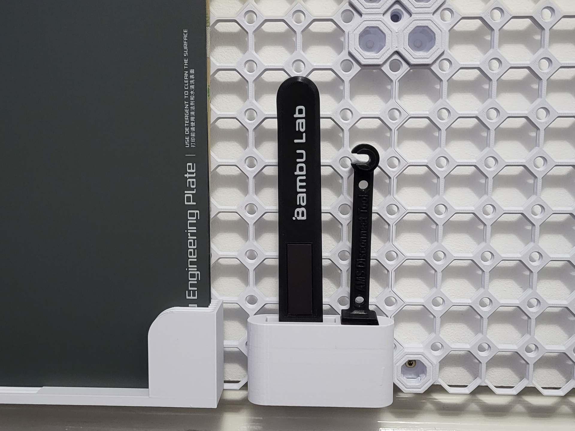Bambu Labs scraper and AMS tool holder for Multiboard