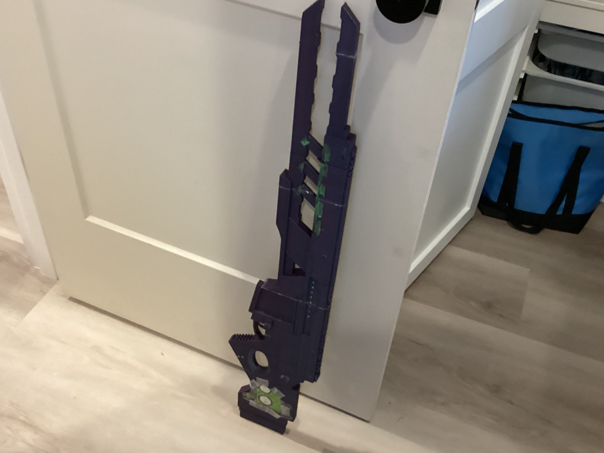 Uzi's Railgun (From Murder Drones)