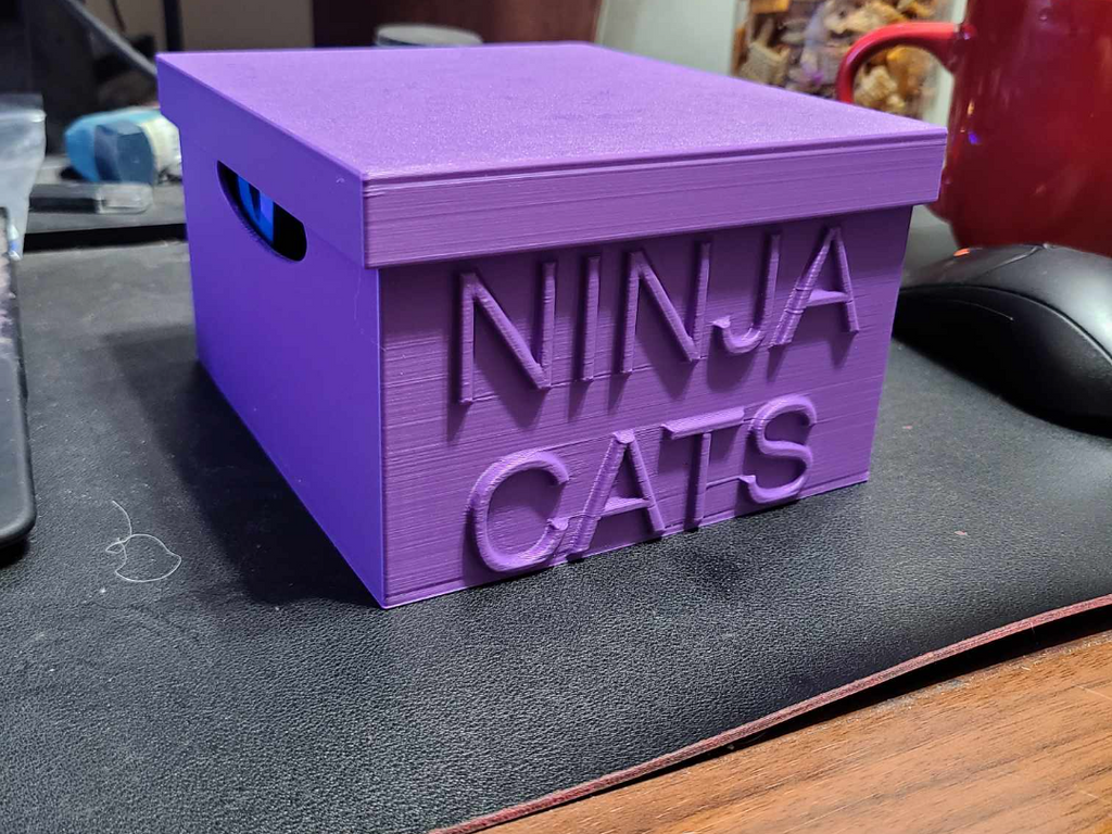 Box for ninja cats game
