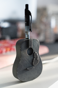 Guitar Pen Holder (inplace, possible multicolor!)