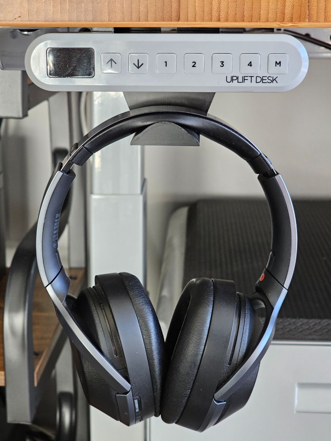 Uplift Desk Keypad Headphone Hook (flush keypad)