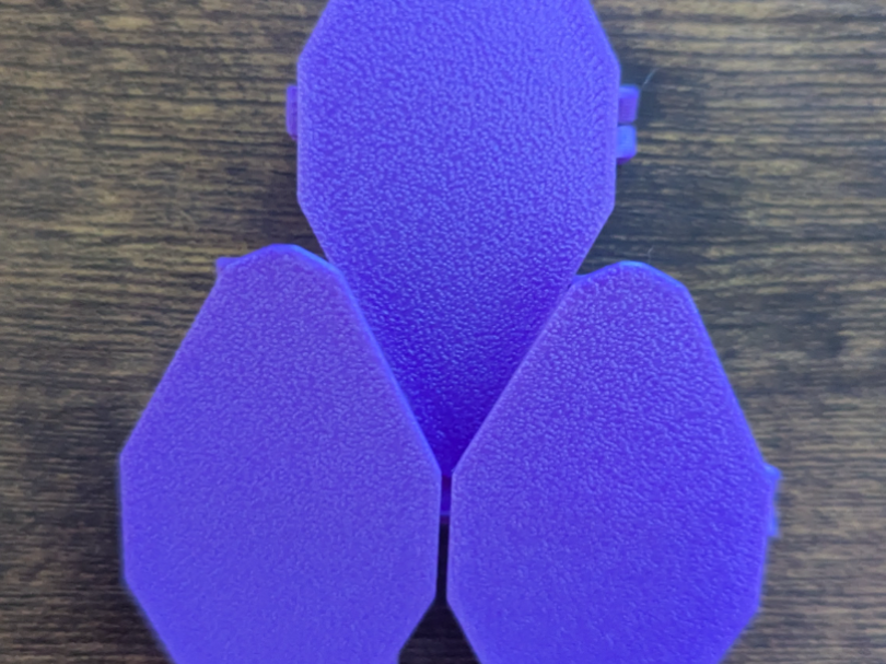 Snap-fit scalemail