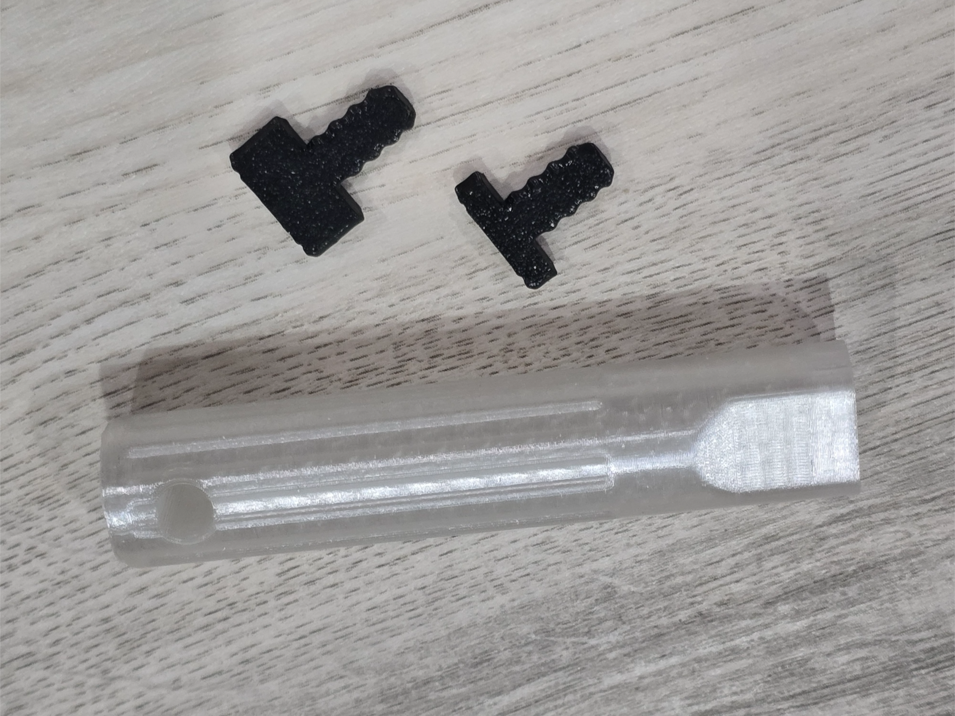 Multiboard Small T Bolt Driver with Keyhole