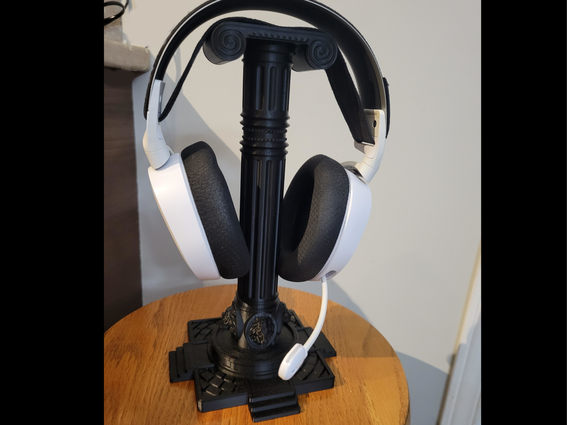 Headphone stand - roman column stylized