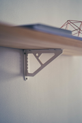 minimal shelf bracket