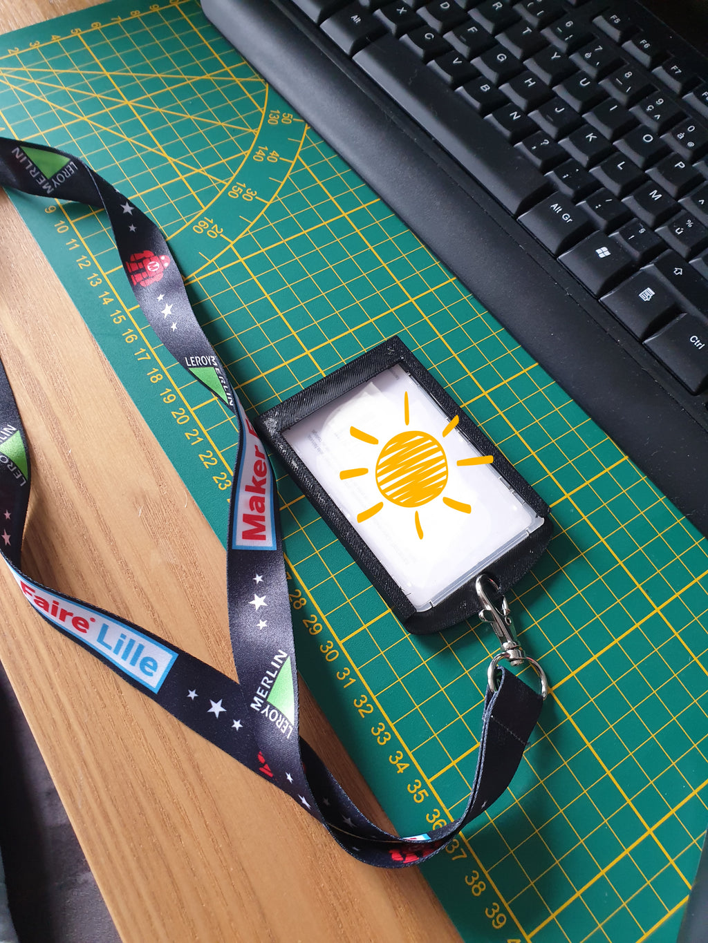 Card Holder-pochette rigide pour badge,carte(pass)