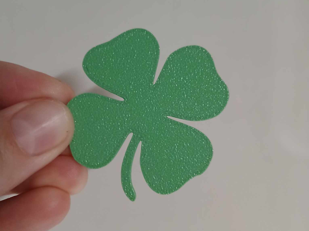 Four-leaf clover decoration