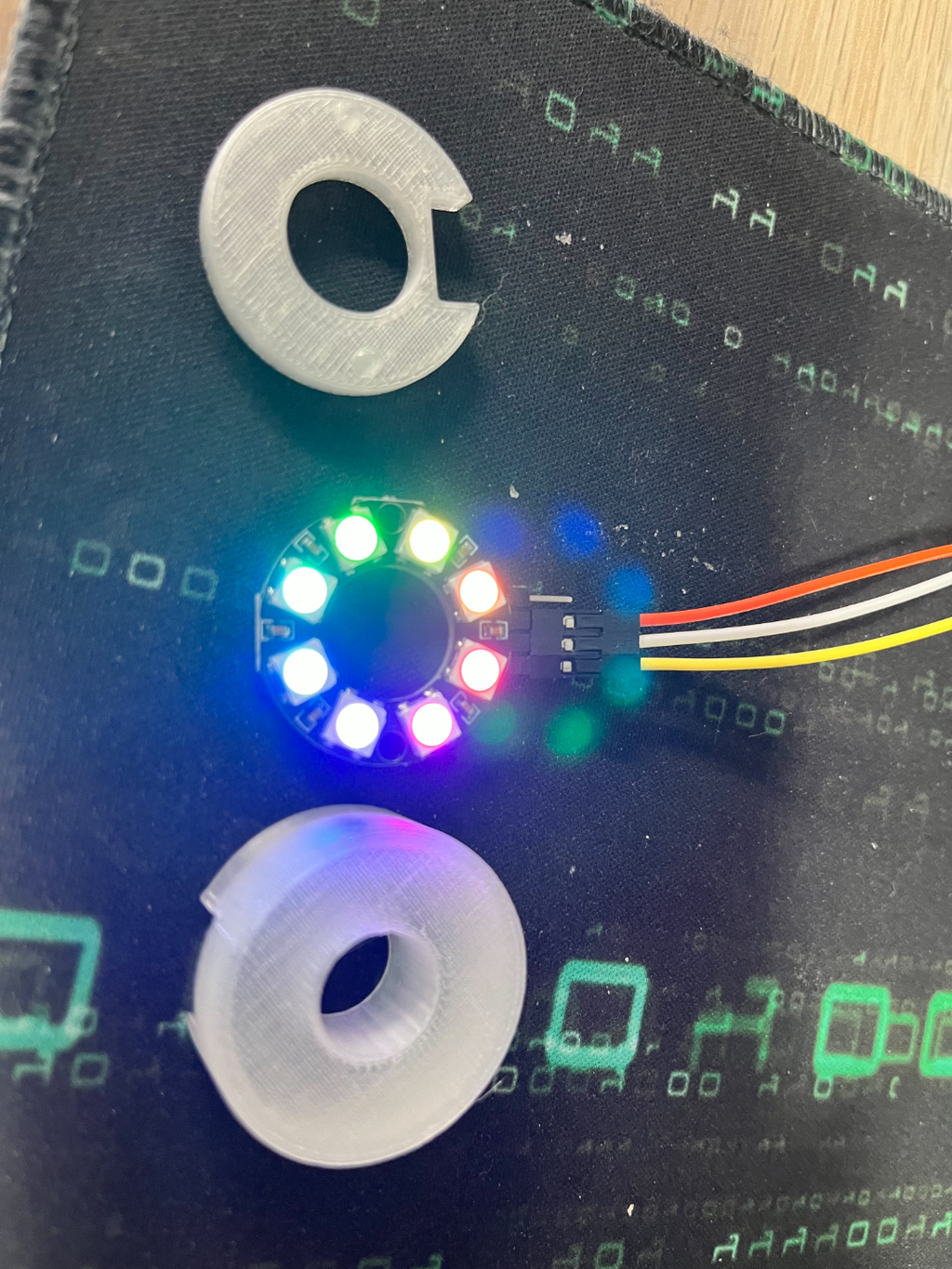 Neopixel and WS2815 8-LED ring holder and diffuser