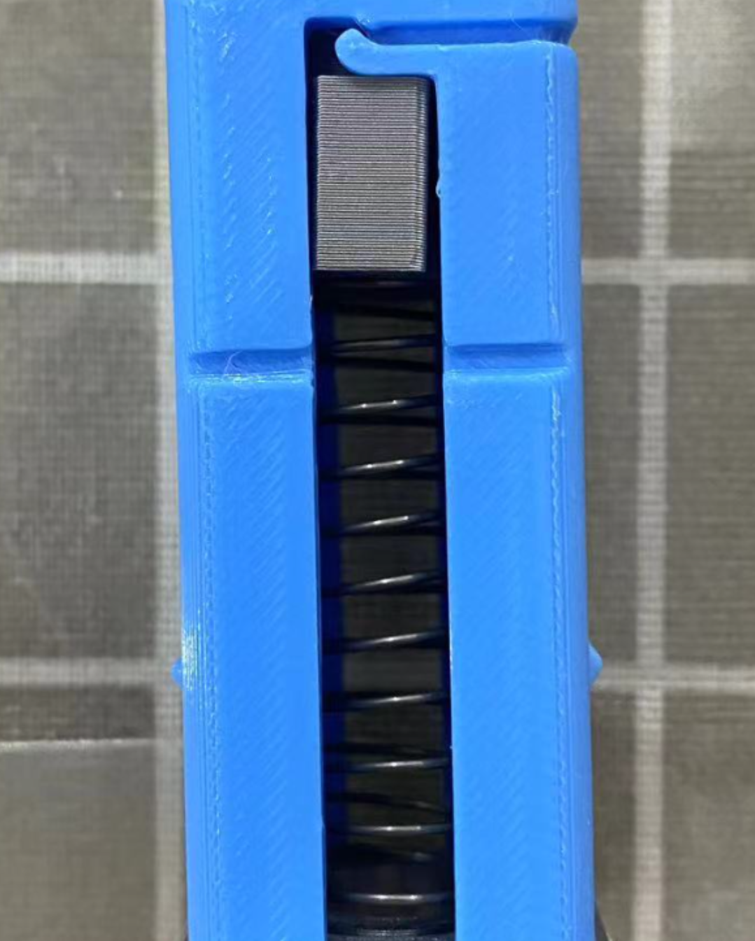 TEC-9弹夹改弹簧