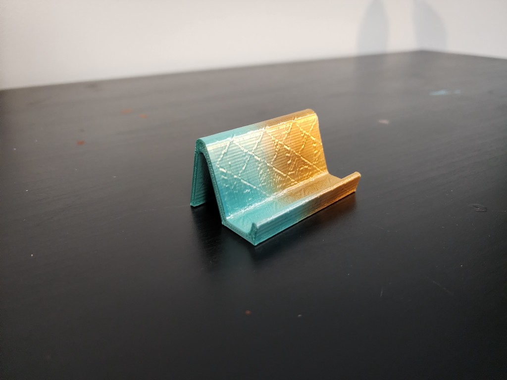 Basic Small Phone Stand, 18g filament