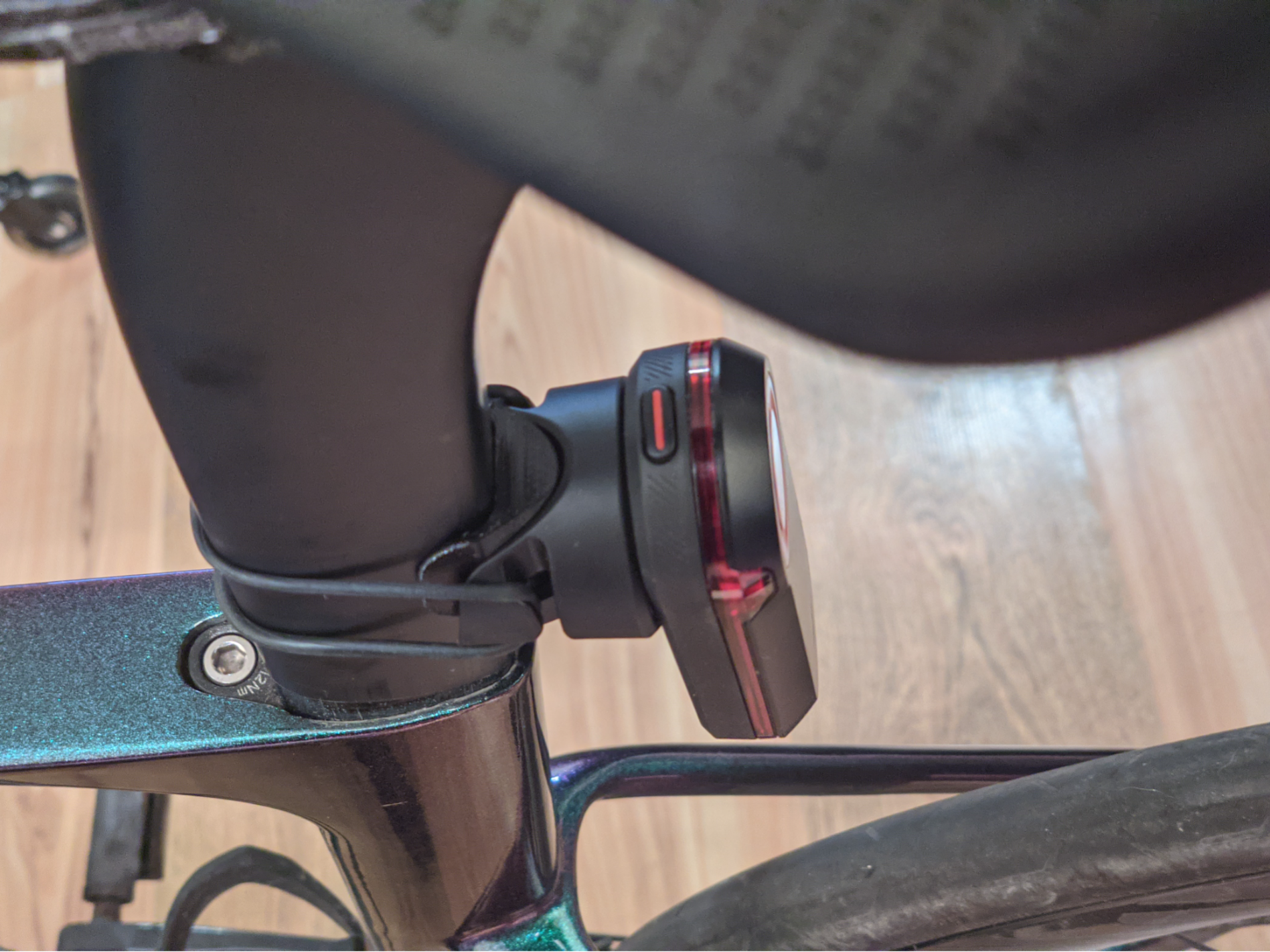 Garmin Varia (RTL515) D Aero Seatpost shim