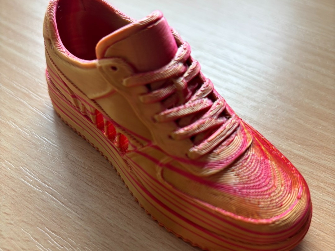Sneaker Schuh