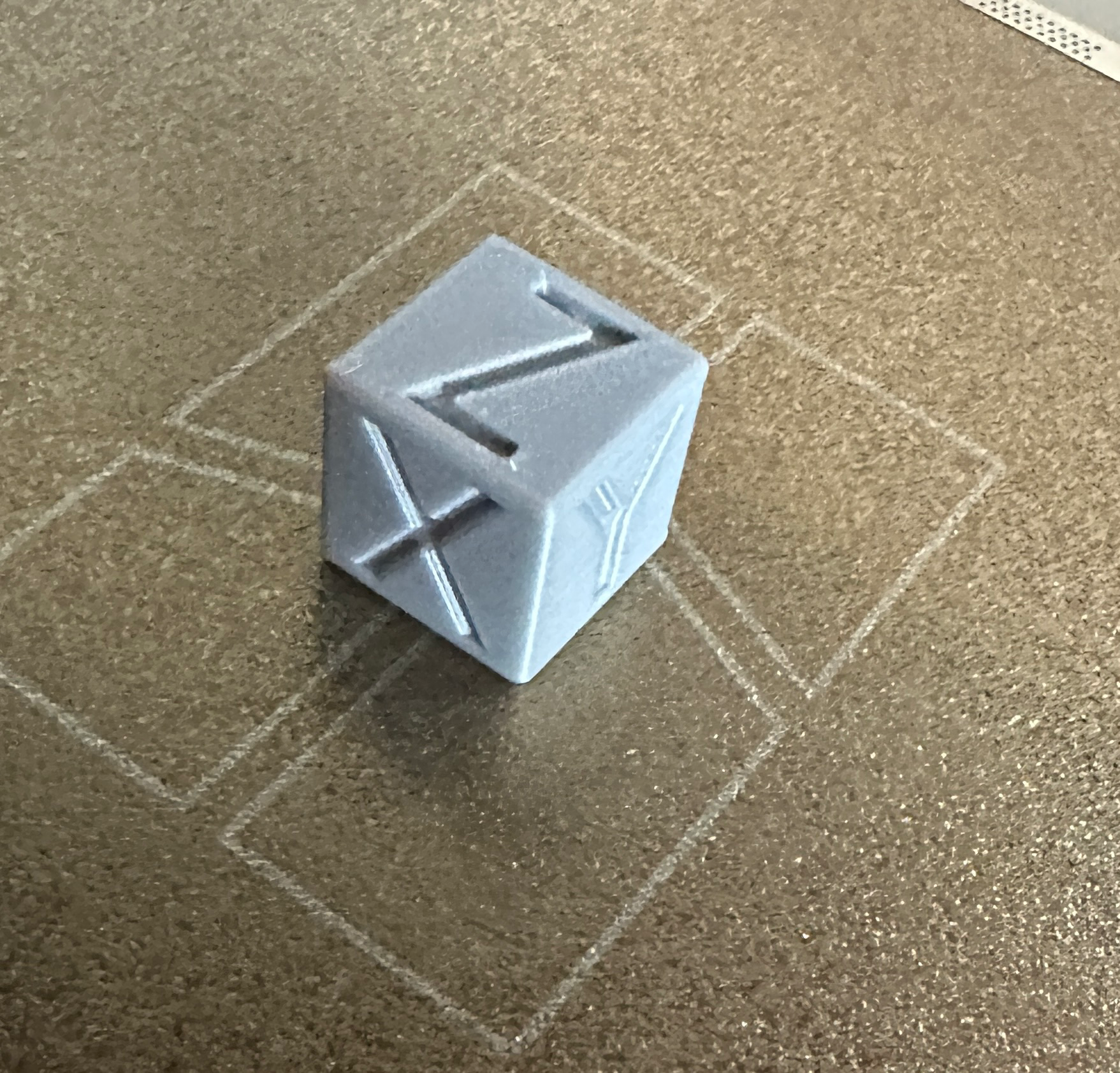 XYZ Calibration Cube round Corner better measur