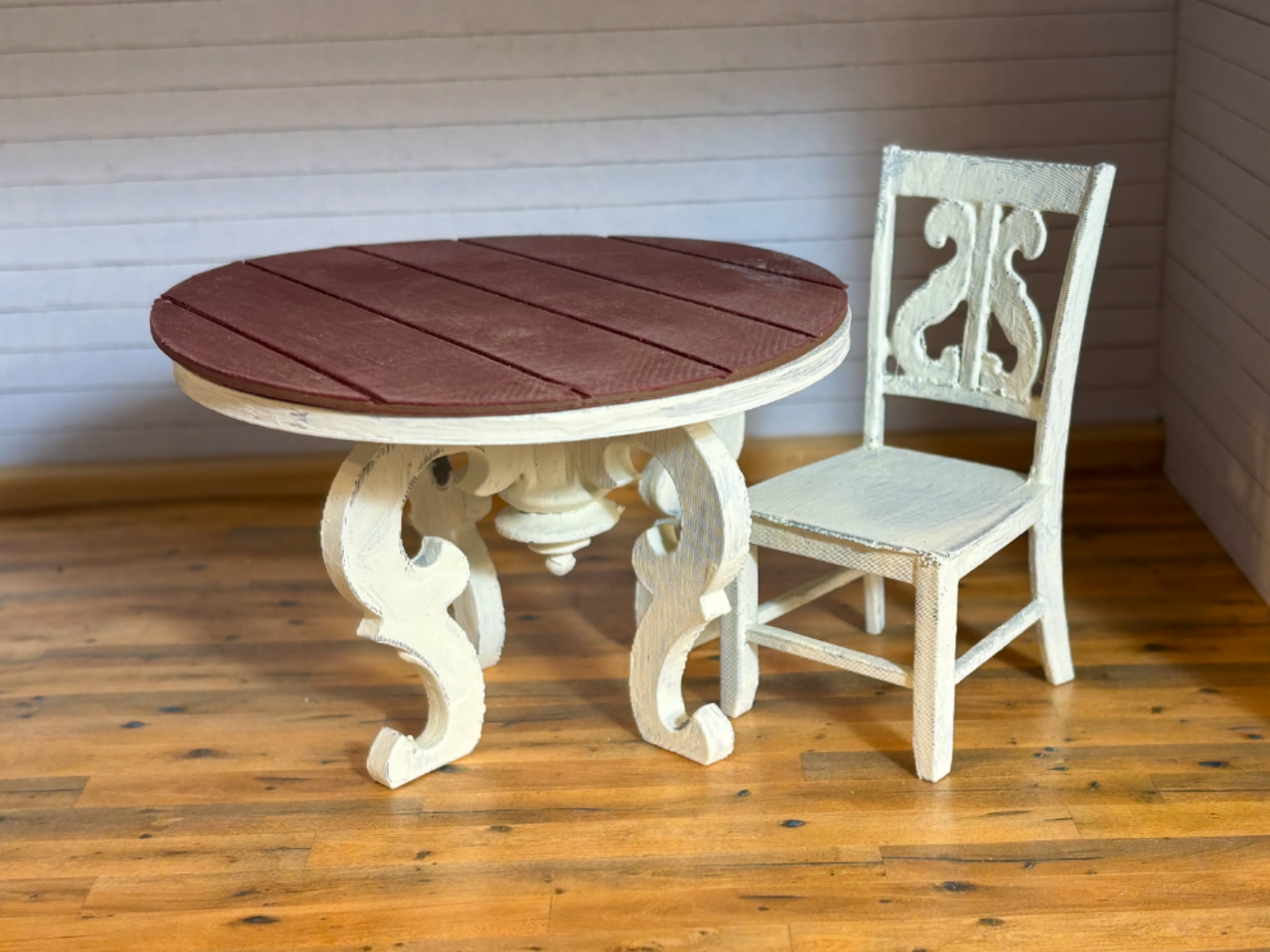 Dollhouse Scale 1:12 Kitchen Table and Chair