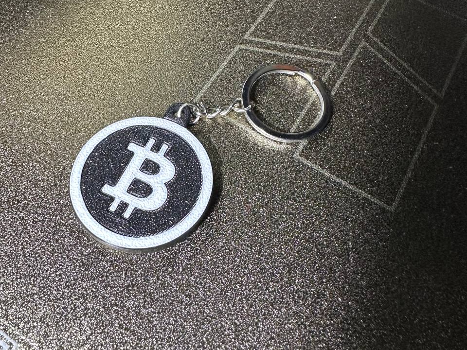 NFC Tag Bitcoin Keychain