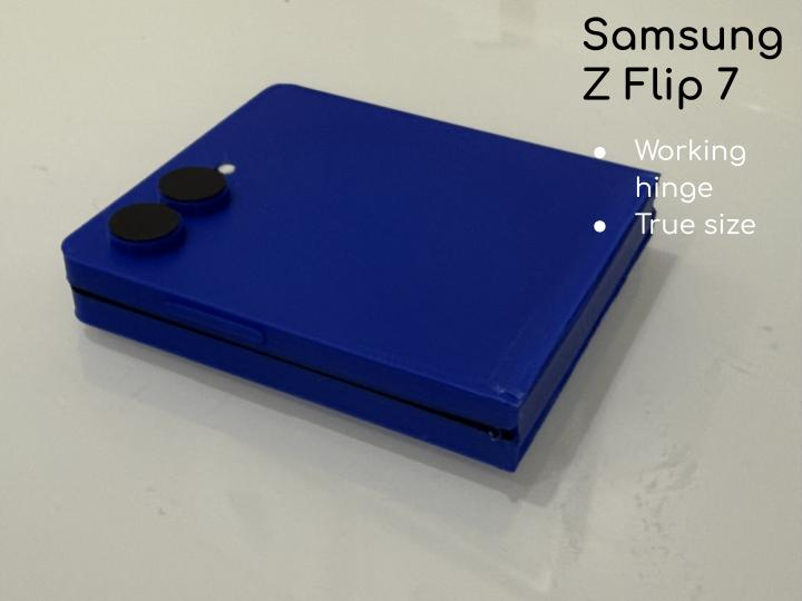 Flip phone like Samsung Galaxy Z Flip 7