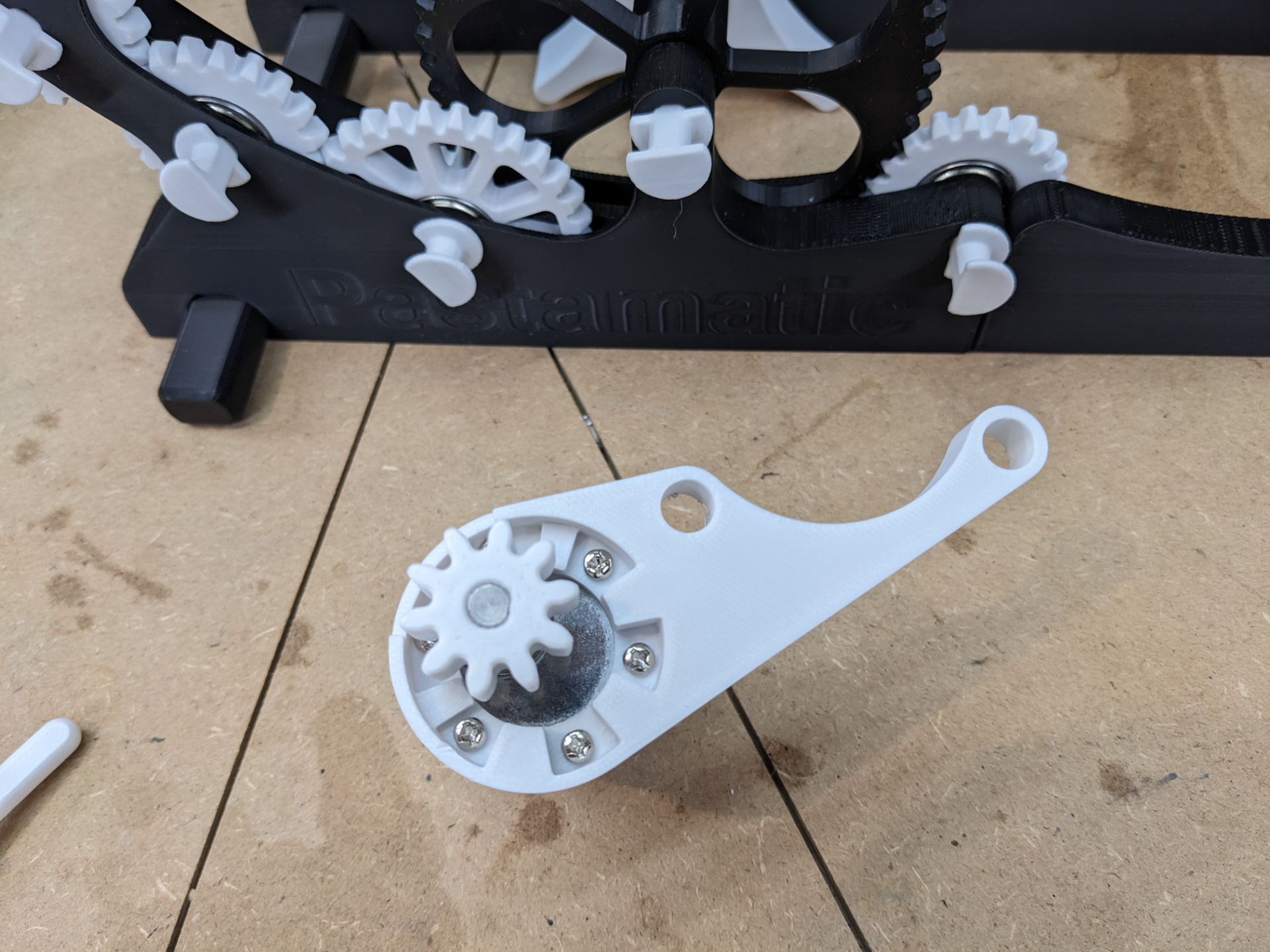 Pastamatic - stiffer 37mm mount for geared DC motor