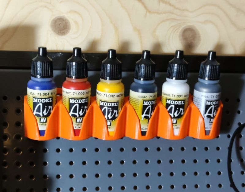 Vallejo Paint Holder for Biltema Pegboard
