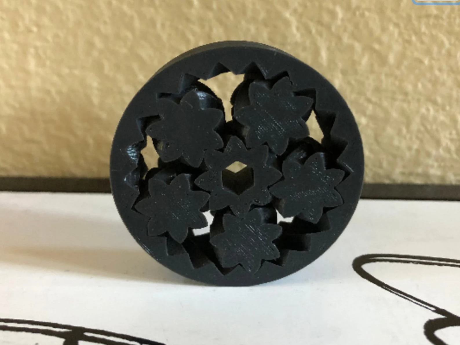 Gear bearing / Fidget