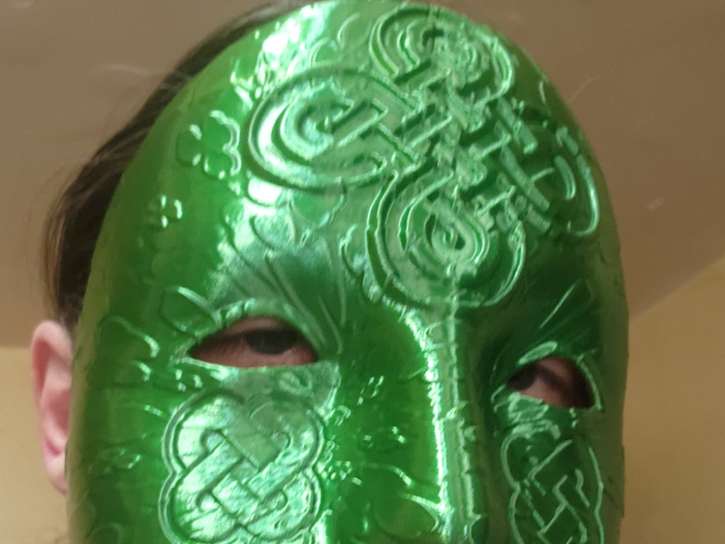 Celtic Clover Mask