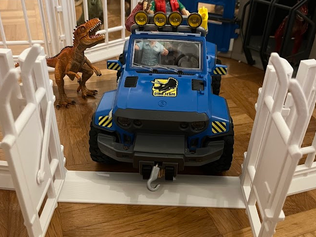 Schleich-Jurassic- enclosured- expand