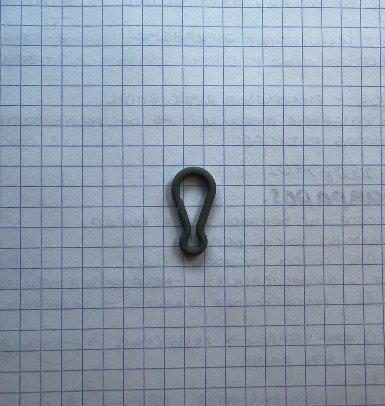 Small carabiner