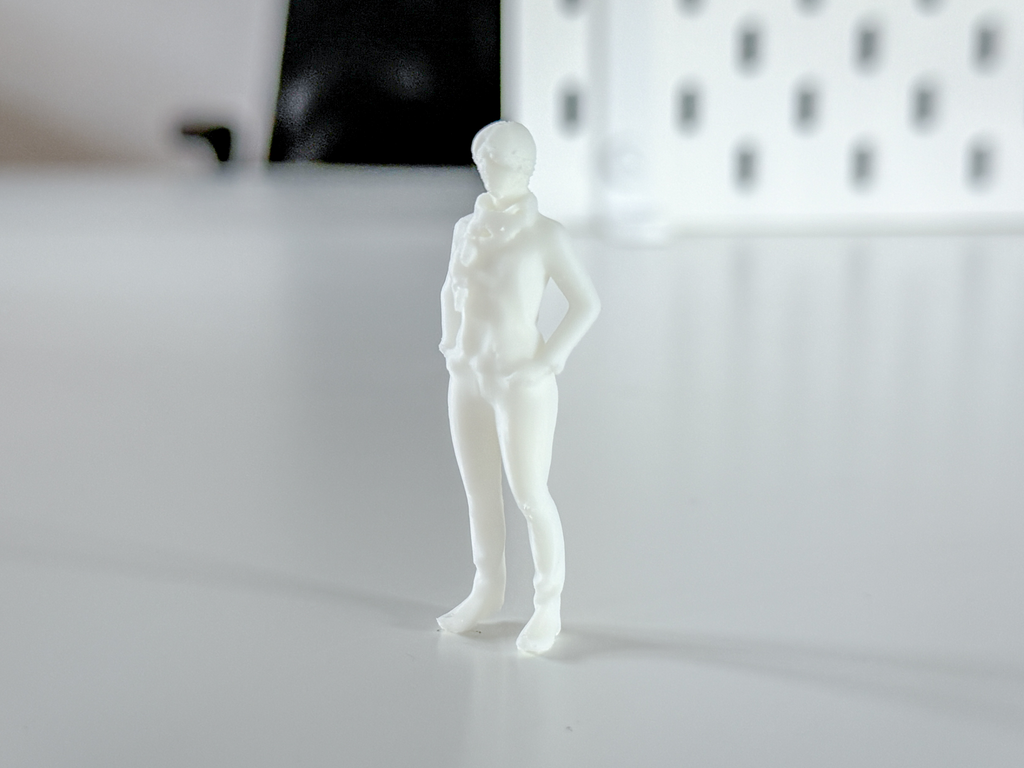 Miniature Woman for your Diorama