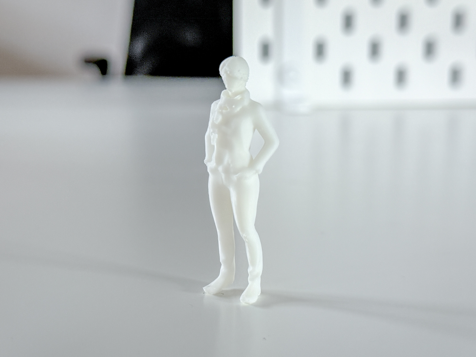 Miniature Woman for your Diorama