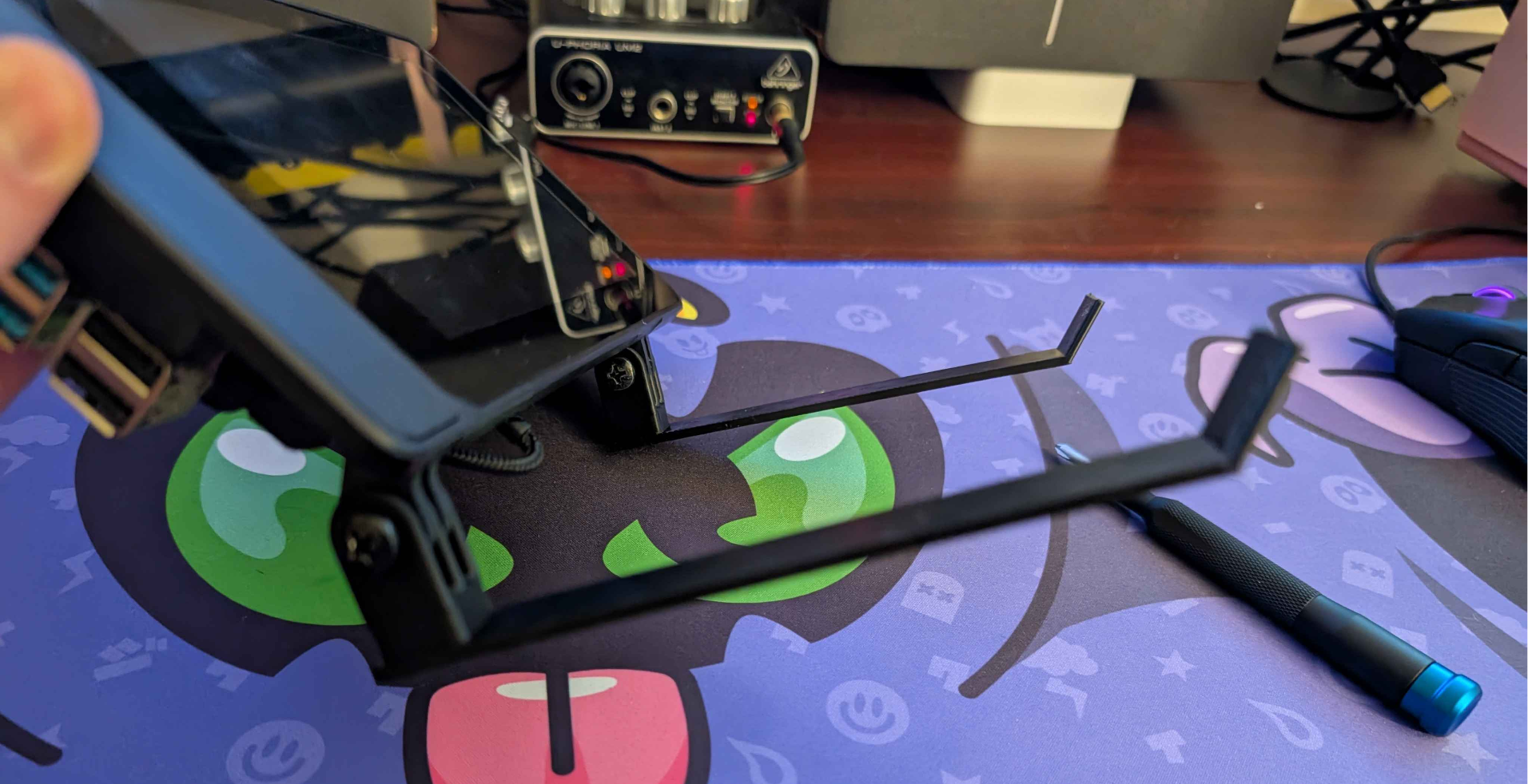 Raspi 7 Inch screen rail connectors for Neo65
