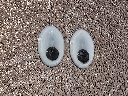 Googley eyes for toilet sheep
