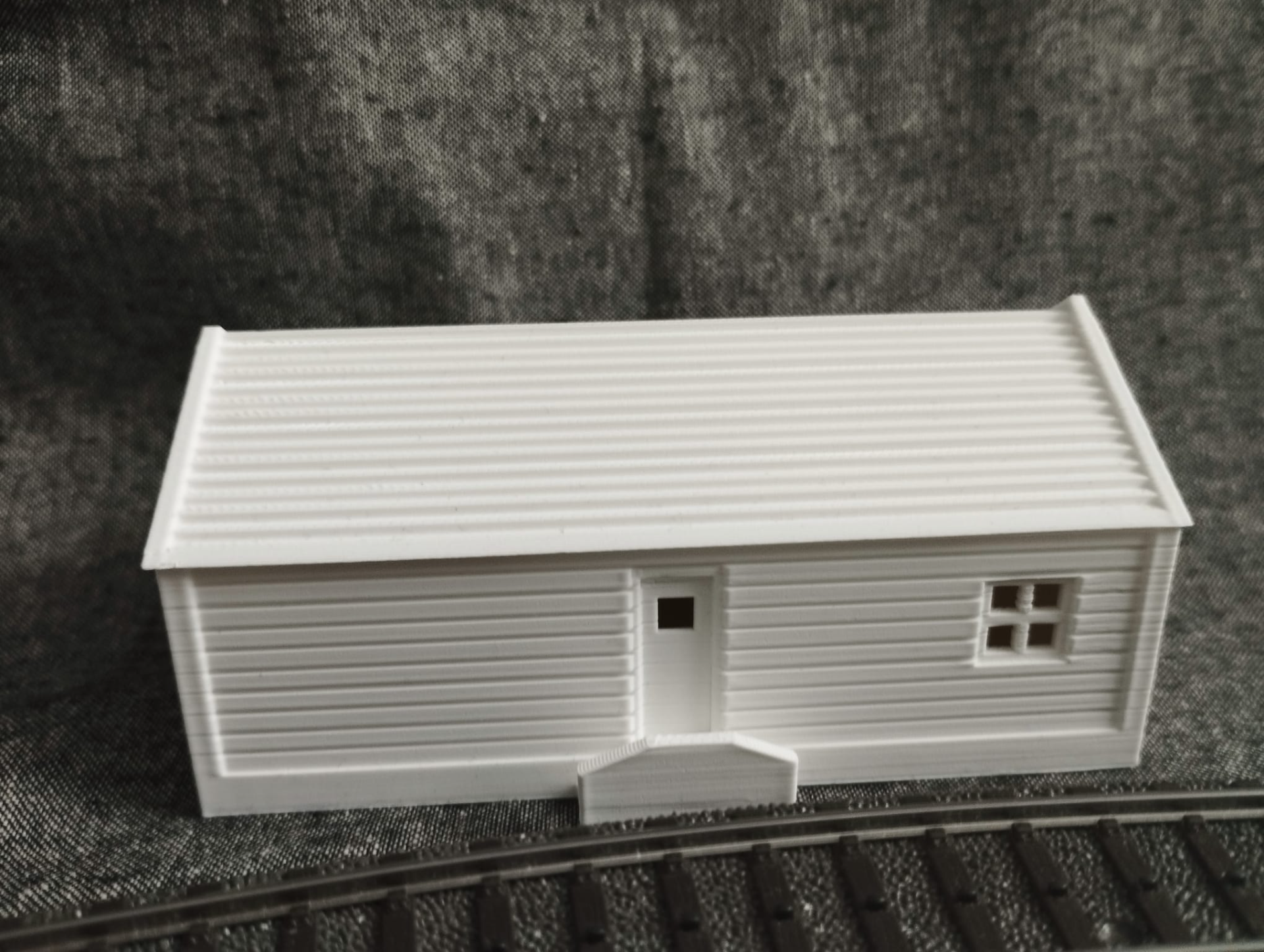 Modellbahn H0 Haus Holz Optik rail rood