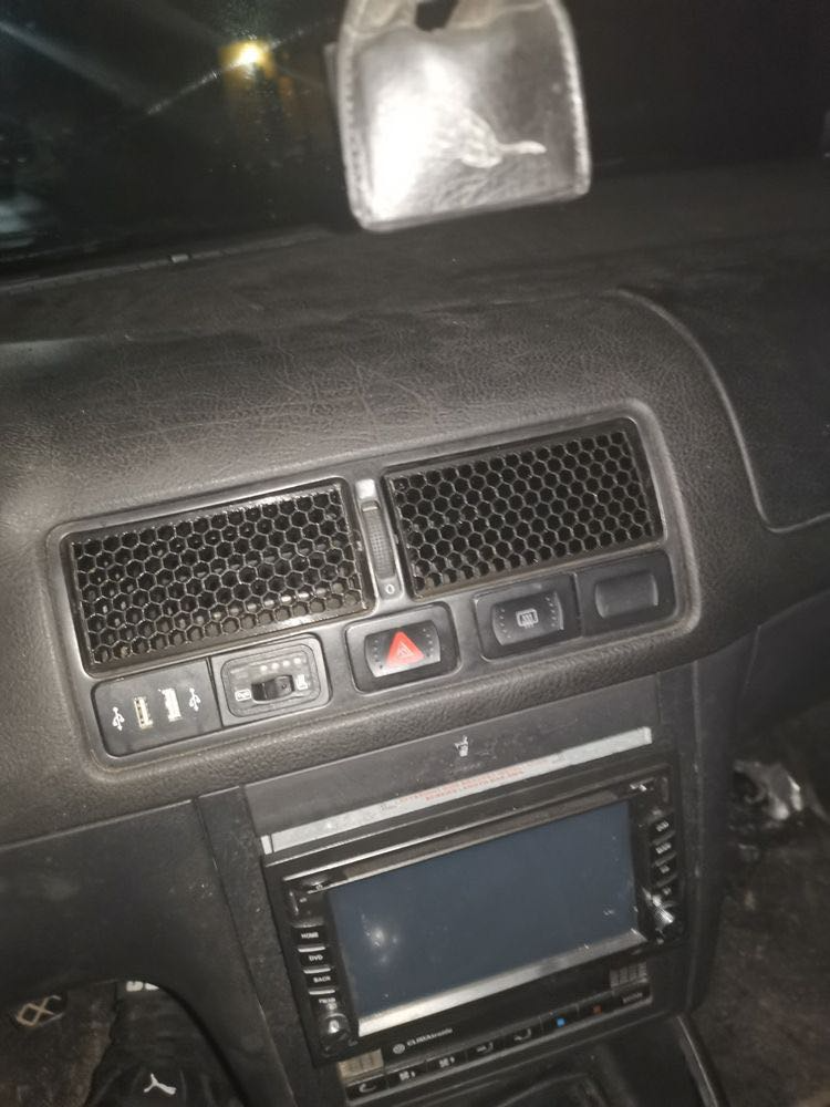 Golf 4 vent covers