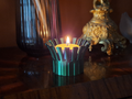 Tealight holder crown shape