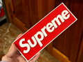Logotipo supreme