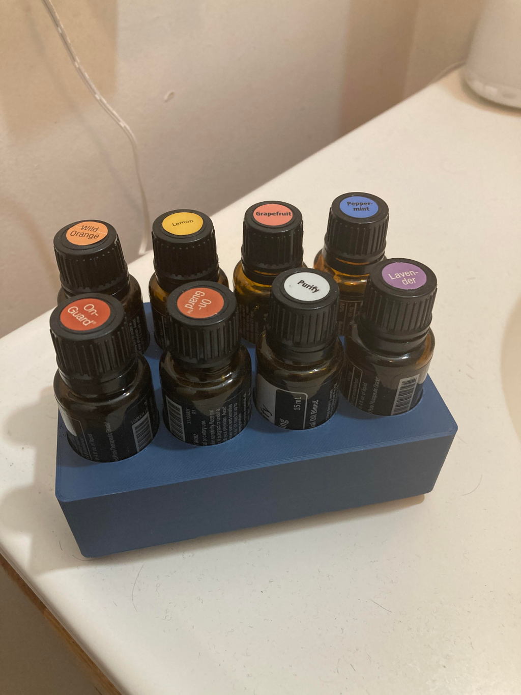 Gridfinity Essential Oil Holder
