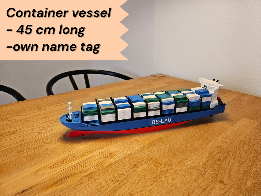 Container ship 1:400