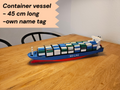 Container ship 1:400