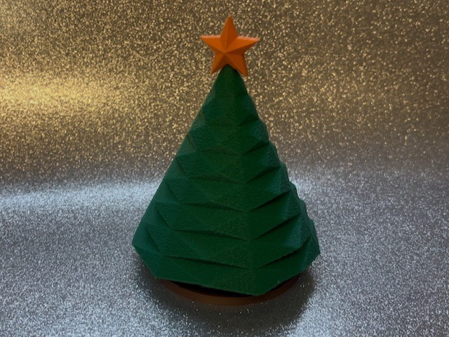 Geometric Christmas Tree – No AMS needed