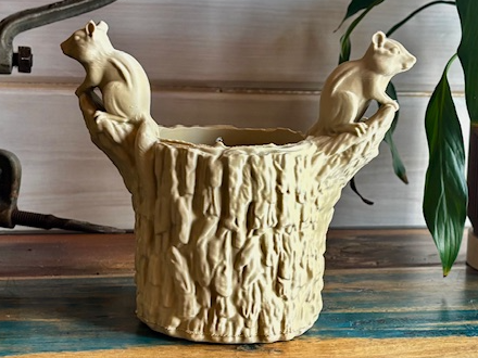 Woodland Chipmunk Log Planter | Minimal Supports