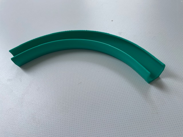 HOSE CURVE GUIDE FOR DISHWASHER OR WASHING MACHINE