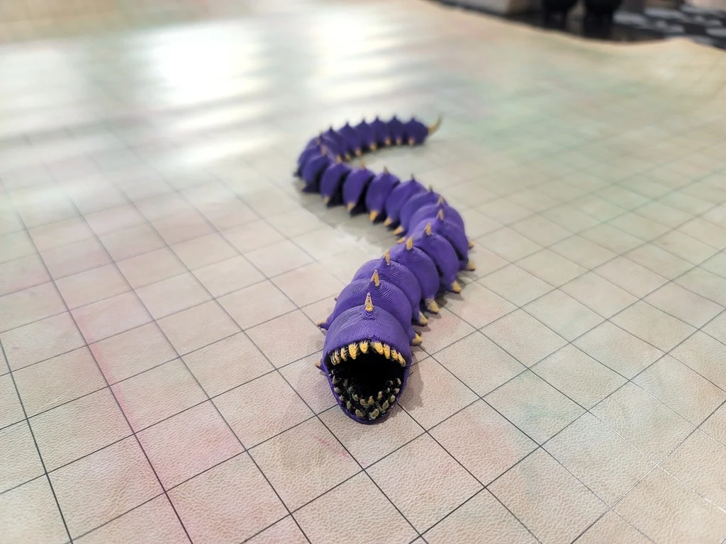 Articulated Worm With Spikes and Teeth